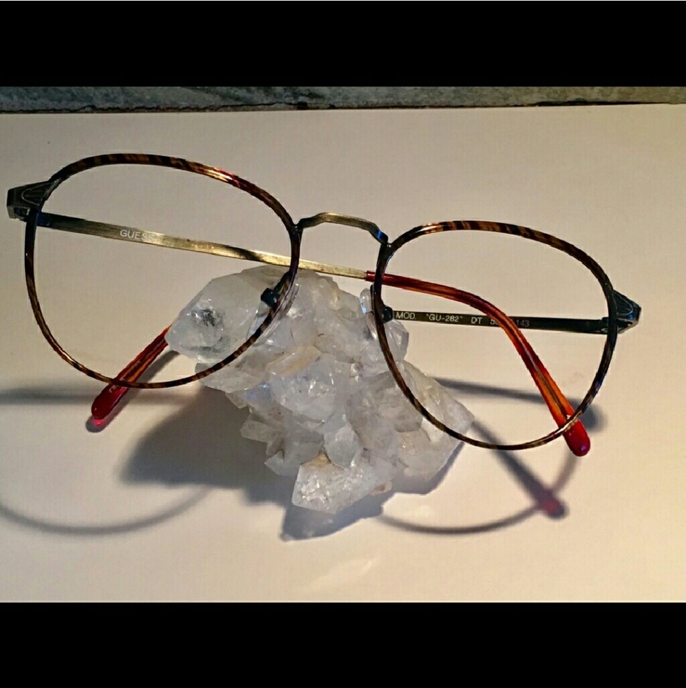 Guess Eyewear